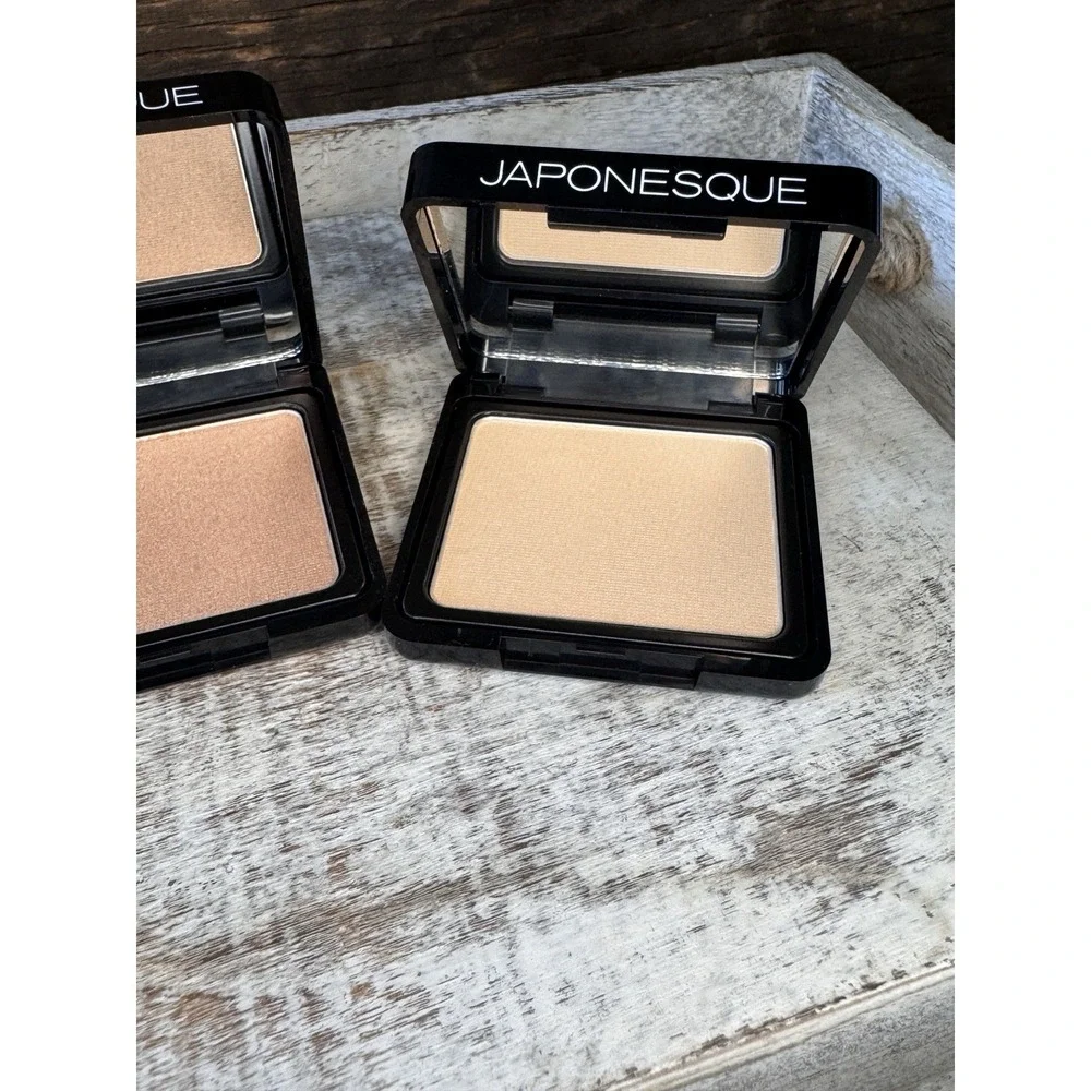 Japonesque glow multidimensional